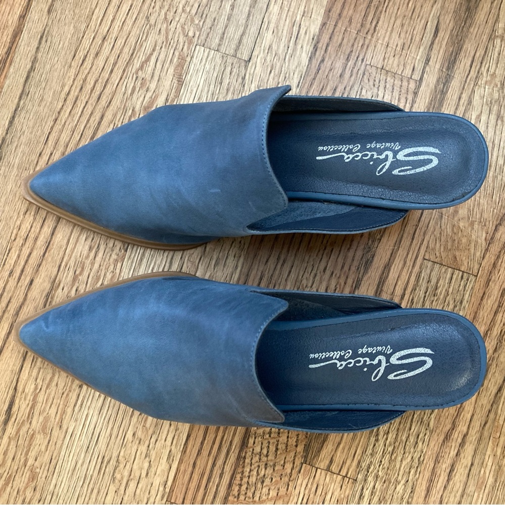Sbicca Vintage leather mules